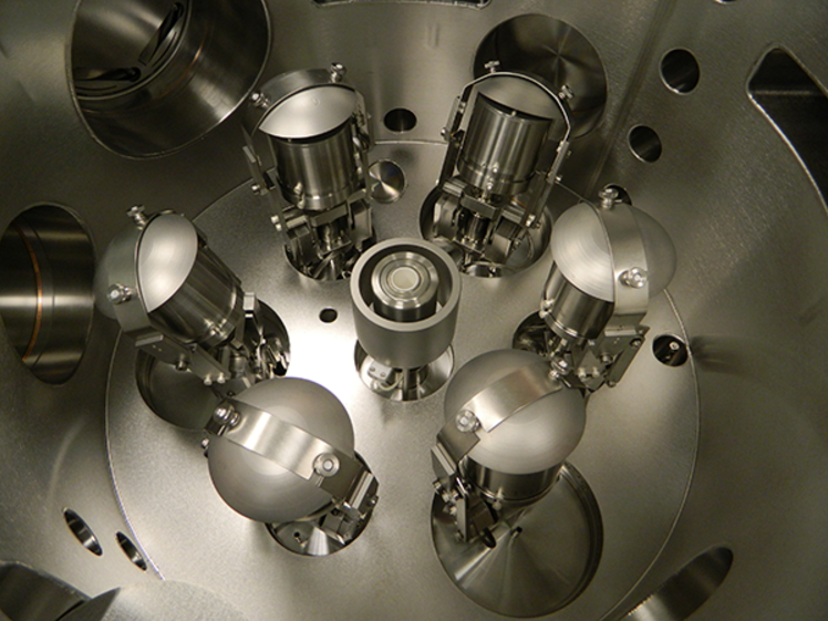 Магнетронное напыление (распыление) в Серпухове